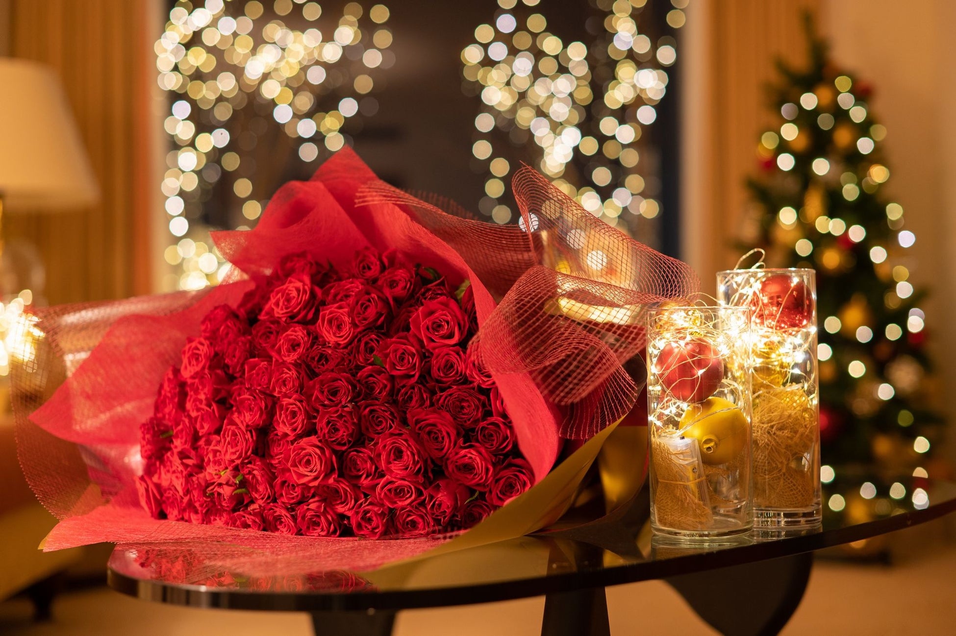 【リーガロイヤルホテル小倉】100本のバラと光煌めくスイートルームで過ごすラグジュアリーステイ　多彩に揃う「クリスマスステイプラン」を販売