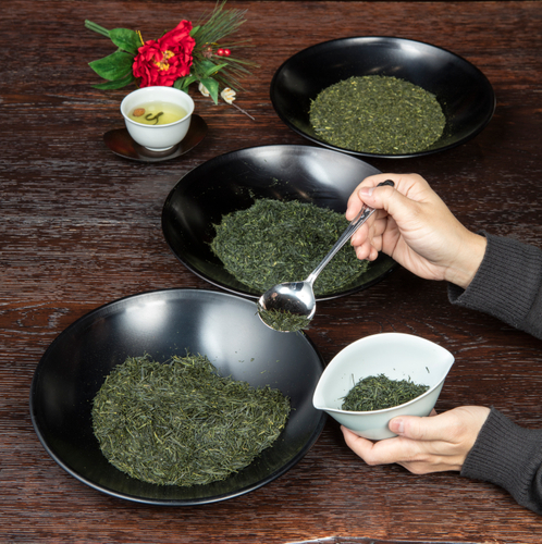 京都のお正月 無病息災の一年を願う「大福茶作り体験」を開催します。（福寿園京都本店）