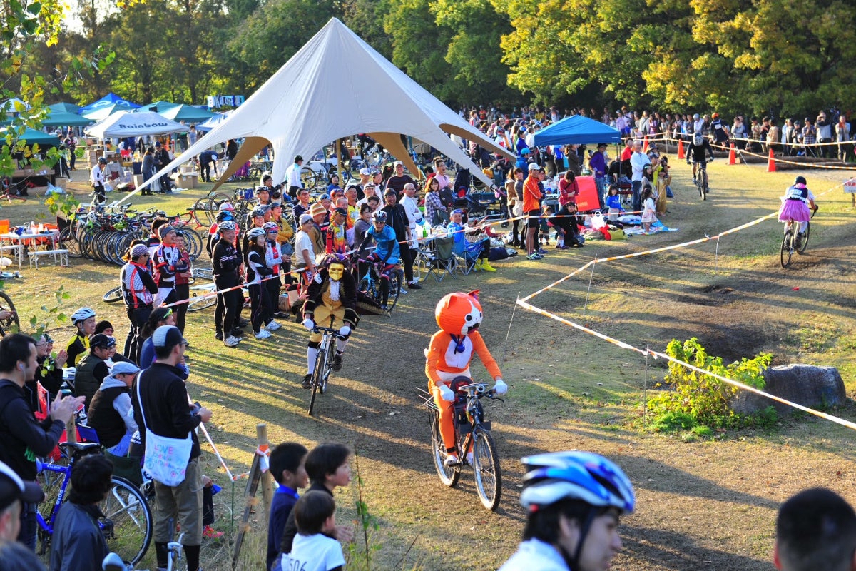自転車イベント×あかりの防災　初のコラボレーションが実現！自転車のアウトドアイベント「秋ヶ瀬の森バイクロア12」にTOMORI AIDが登場予定
