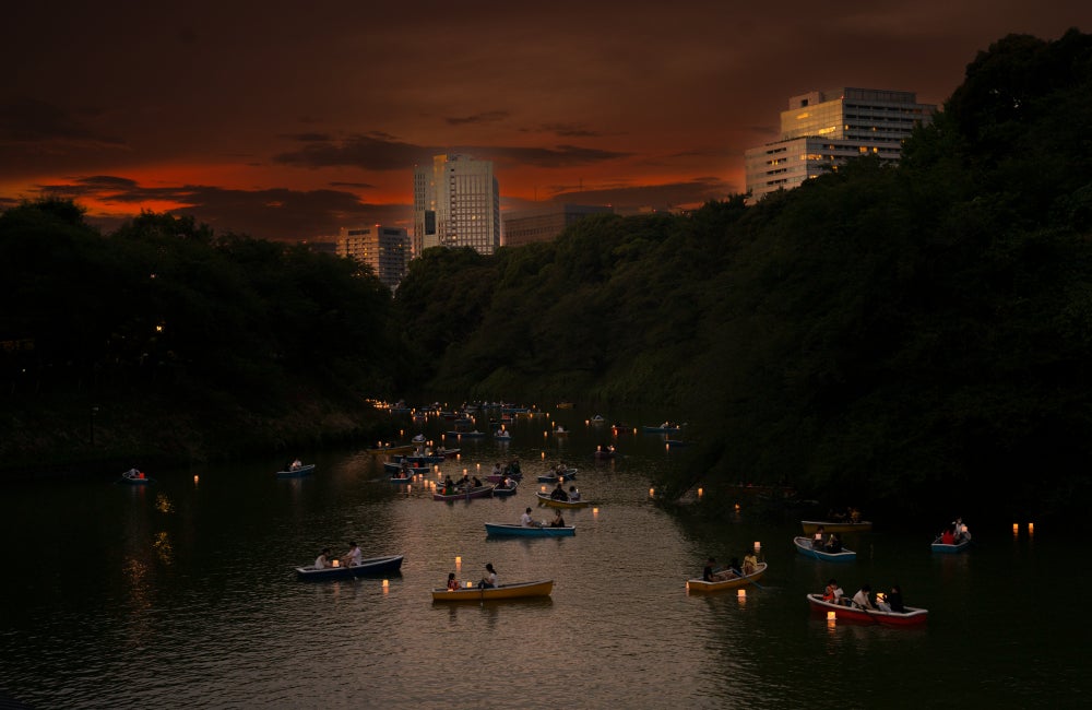 「第７回 東京大回廊写真コンテスト」グランプリを決定！～今夏開催の「千鳥ヶ淵 灯ろう流し」を撮影した一枚が見事グランプリに～