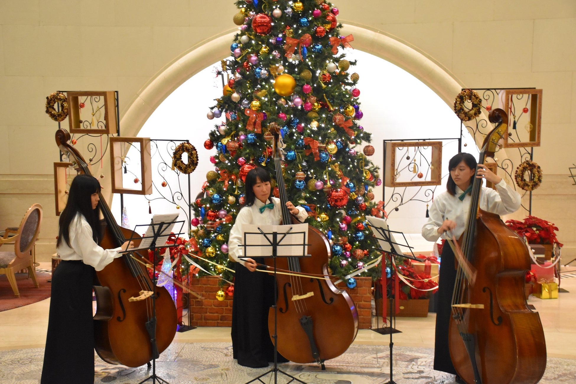 【オークラアクトシティホテル浜松】3年ぶりに「クリスマス　ロビーコンサート」を2022年12月24日に開催