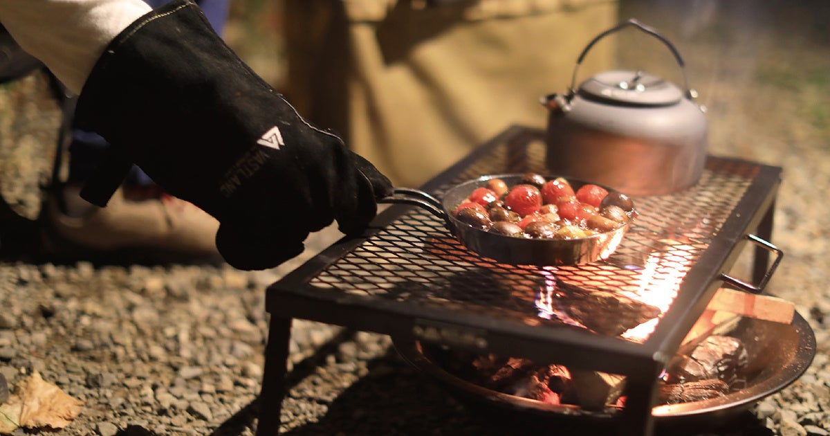 キャンプ・アウトドア用品ブランド「VASTLAND」、多用途で使える600℃耐熱塗装仕上げのローテーブル「焚き火メッシュテーブル」を2023/1/7（土）に発売