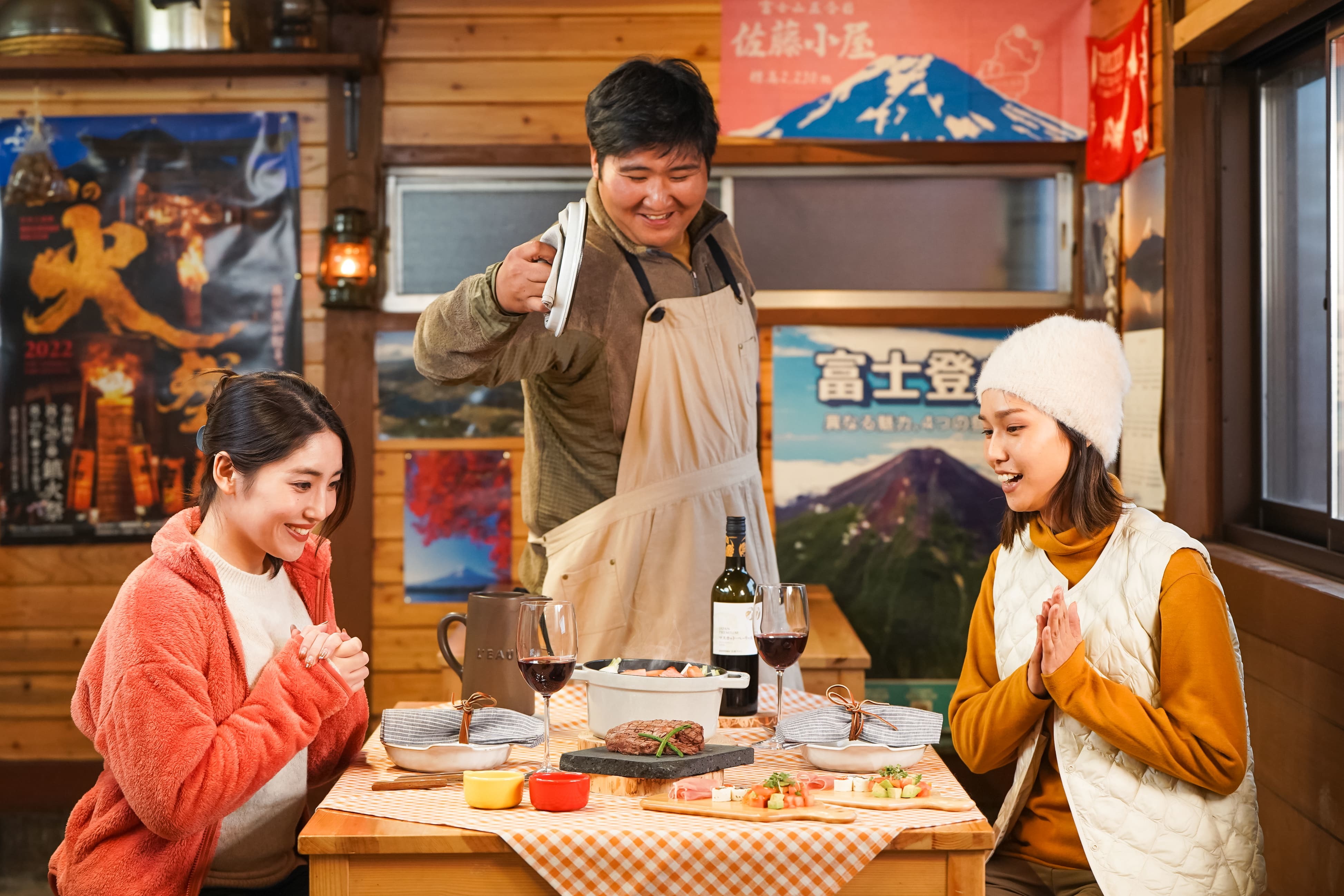 「富士山五合目 冬の山小屋ステイツアー」の開催迫る！
冬山トレッキングや山小屋飯を楽しむ1泊2日