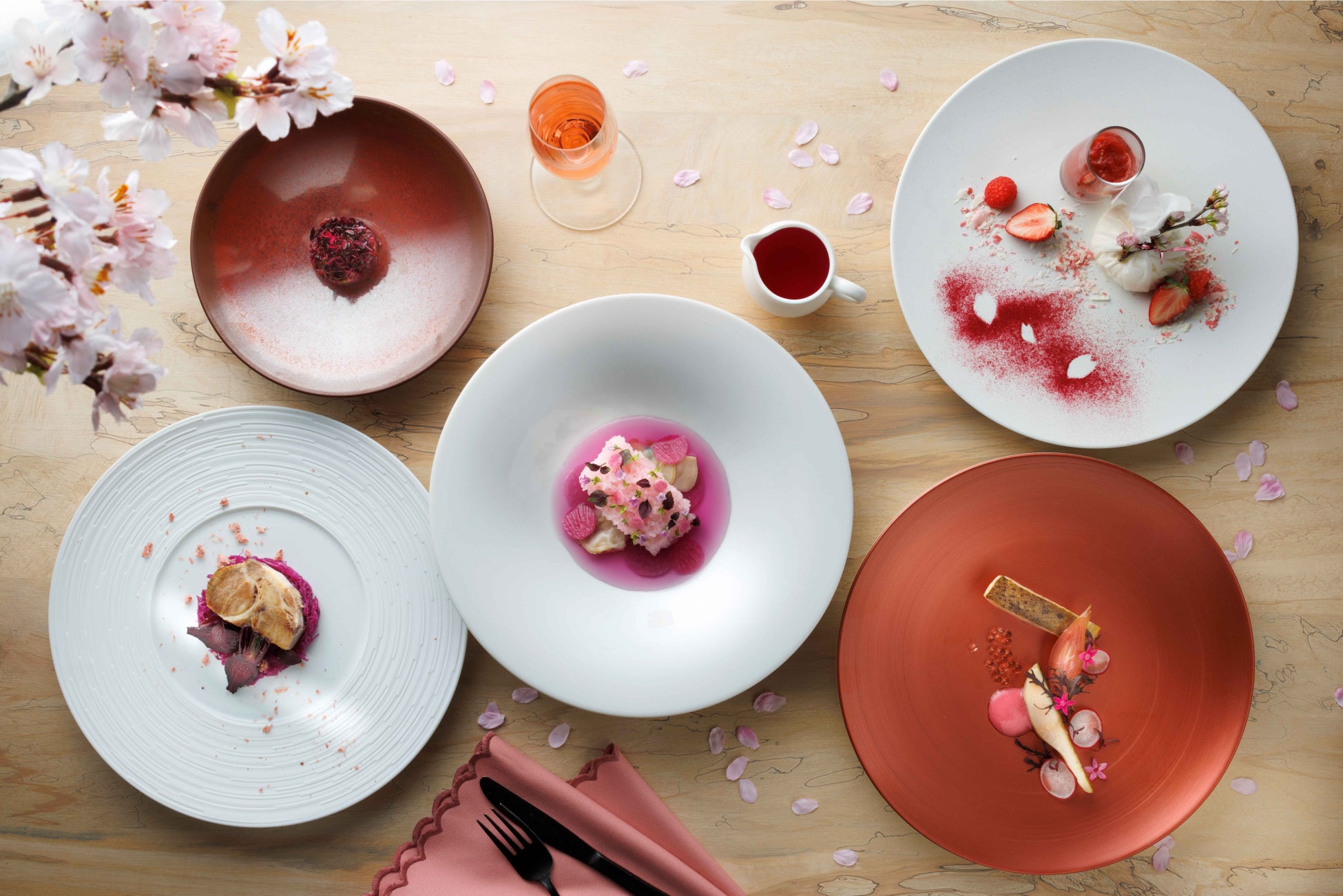 「ace.」から内装に抗菌加工を施したスーツケース「アルゴナム2-Z」新登場