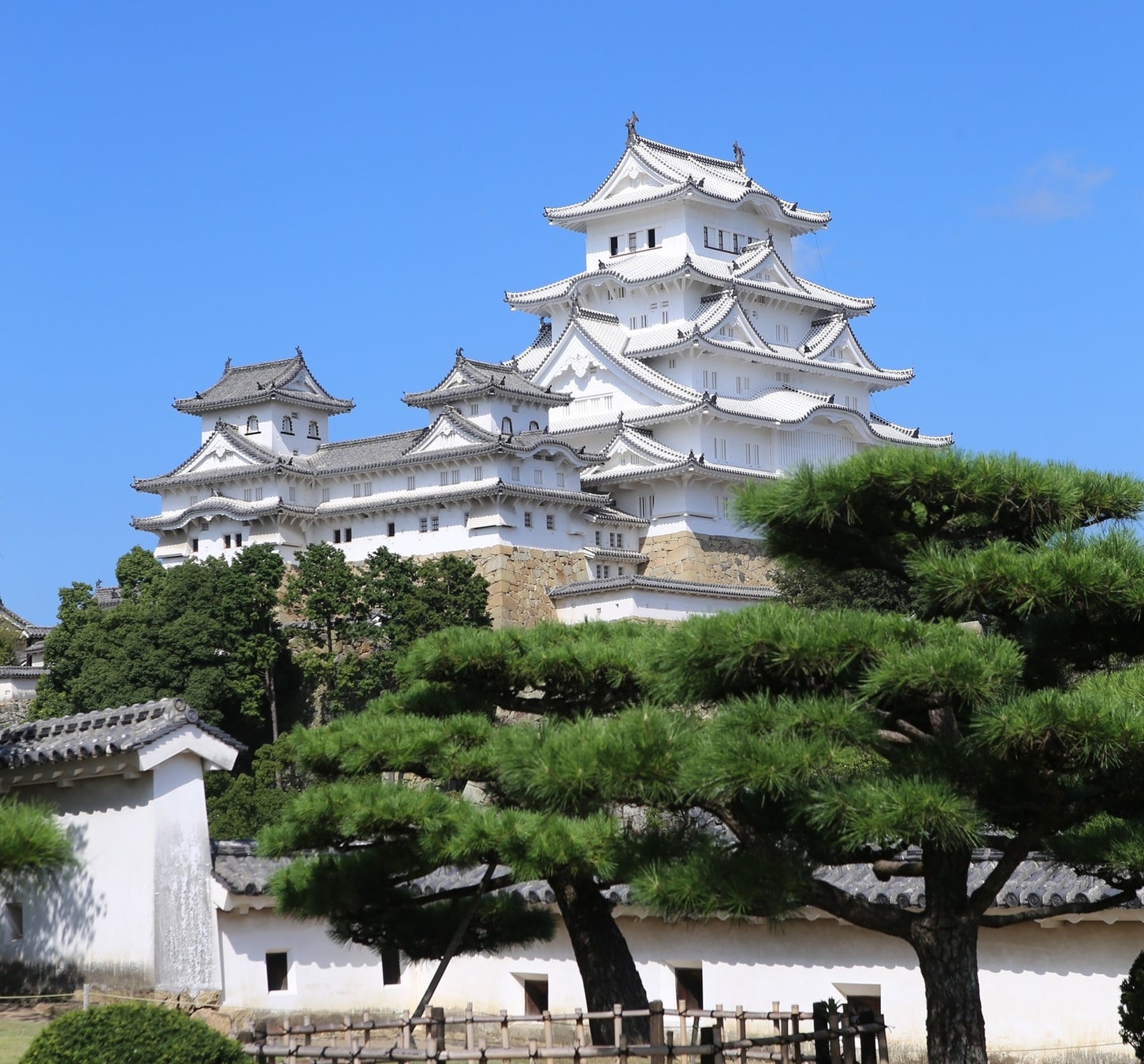 姫路城世界遺産登録３０周年記念事業のお知らせ（４月～６月）