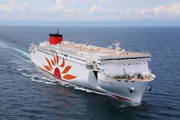 日本初のLNG燃料フェリー「さんふらわあ くれない」が シップ・オブ・ザ・イヤー2022 大型客船部門賞を受賞