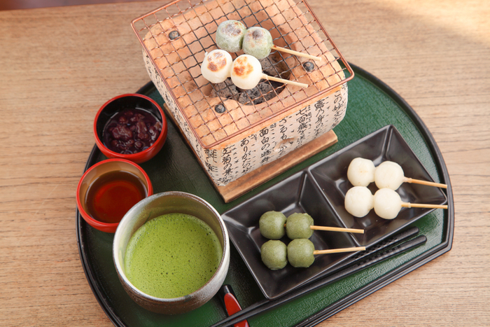 もつの日本の食文化と古き良き光景を守る京もつ煮専門店～肉のひろ重 錦市場本店～