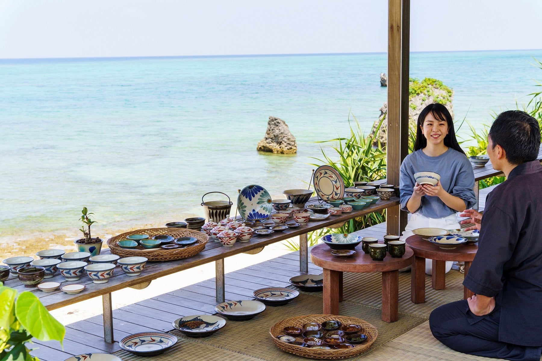 【白浜古賀の井リゾート＆スパ】 人気のサマーコンテンツ「屋外ガーデンプール」シーズン到来。さらに期間限定でホテルシェフが考案したフードやドリンクを販売するプールサイドバーも営業決定。