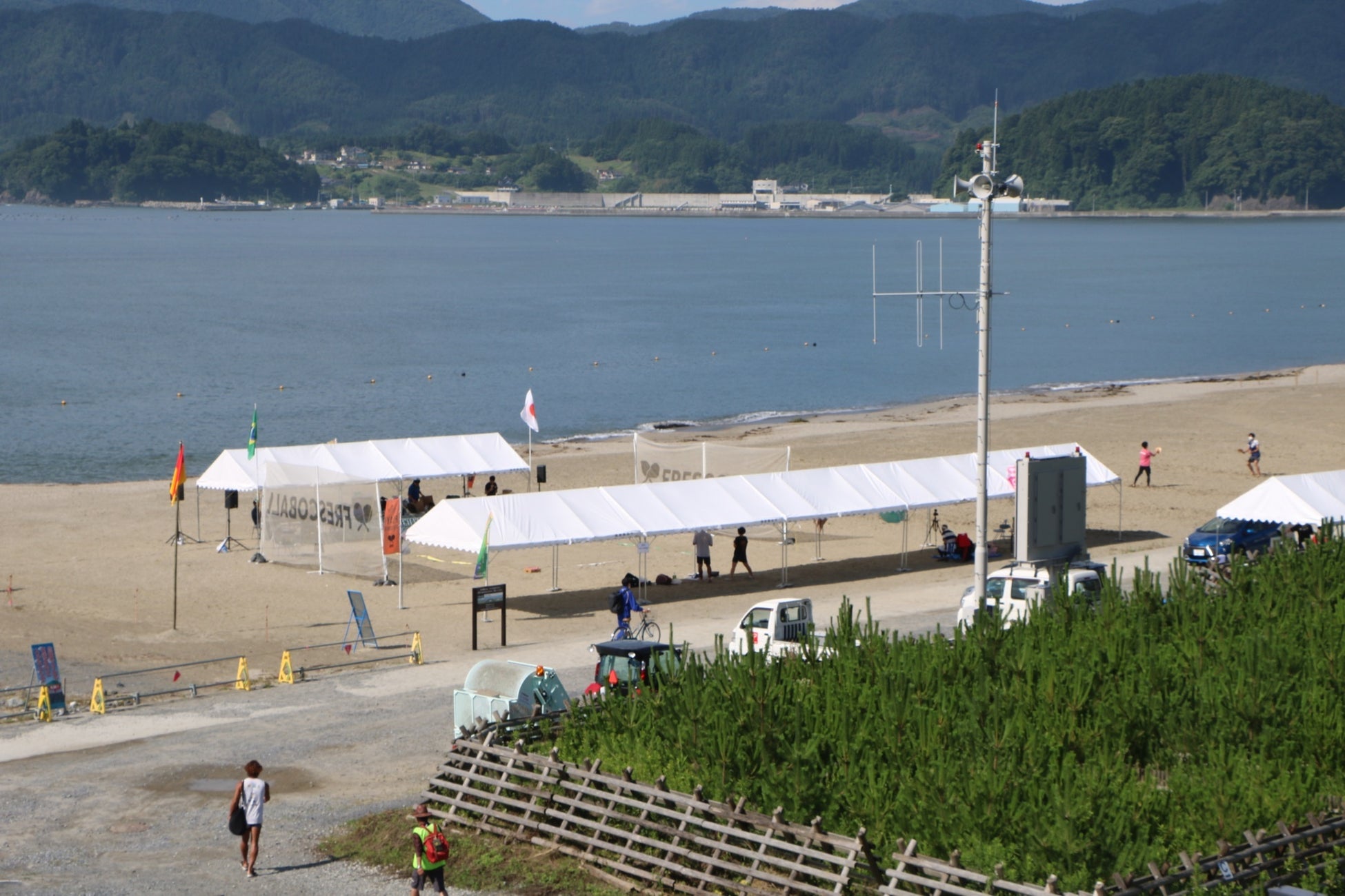 【リーガロイヤルホテル（大阪）】五色の短冊に願いを込めて、一年に一度の七夕装飾を設置