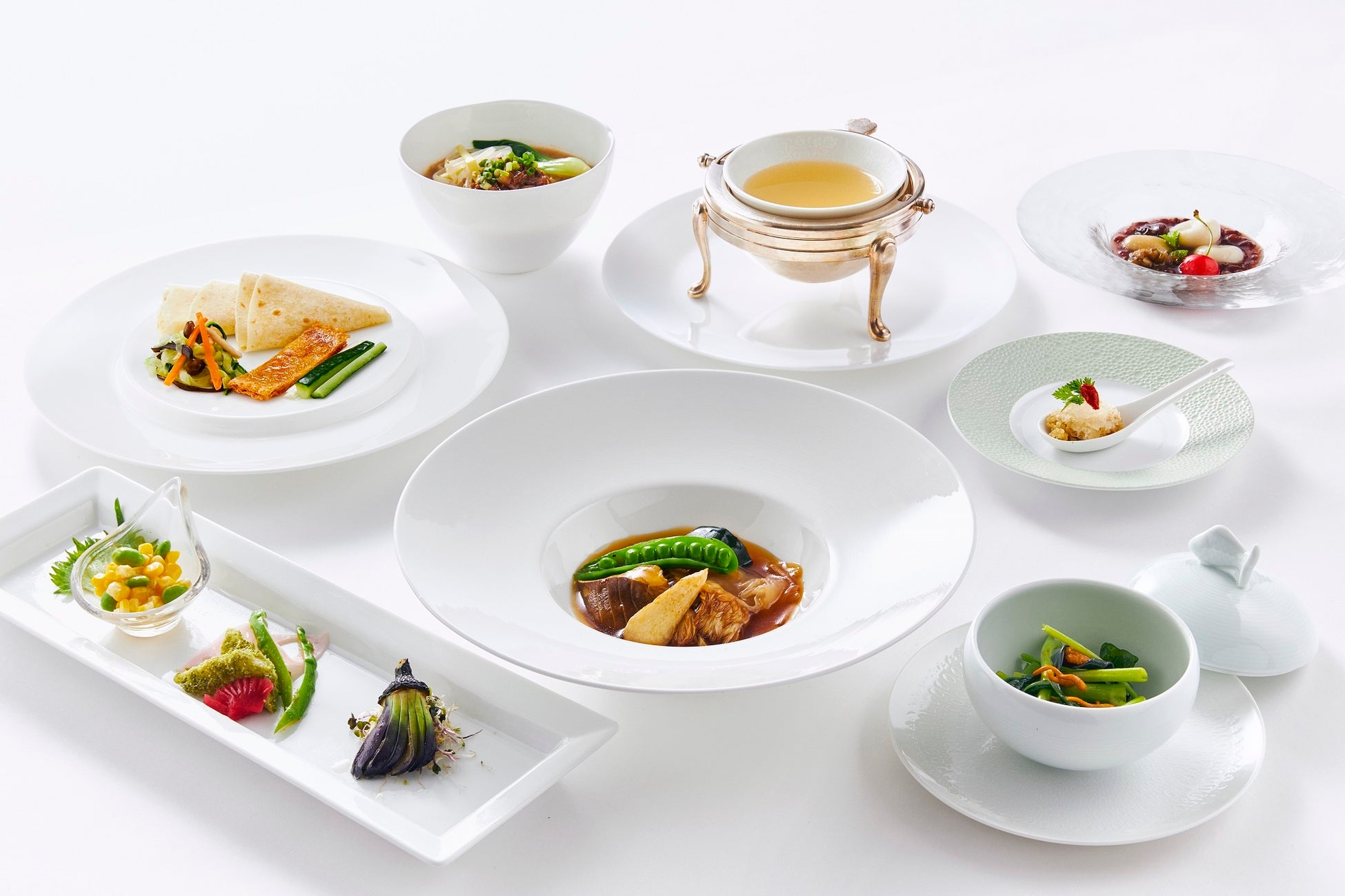 野菜だけでこんなに豪華に！ 50種類の野菜を使用した中華の特別ランチコースで、野菜の新しい魅力を発見