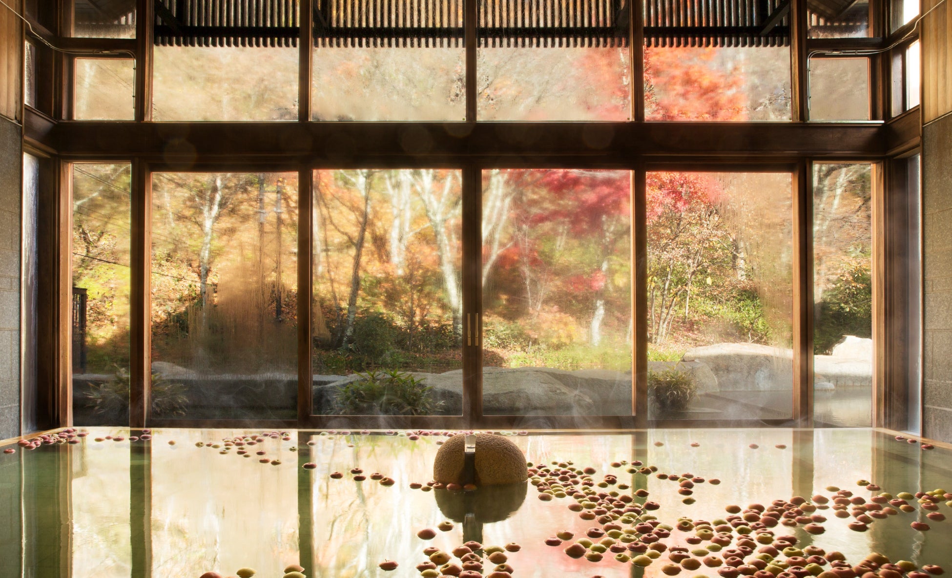 【ホテル椿山荘東京】日本人の食文化に根付く夏土用。うなぎを食べて猛暑を乗り切る!創業130余年の老舗料亭の鰻専門店奈良の菊水楼「うな菊」のコース料理を味わえるステイプランを提供