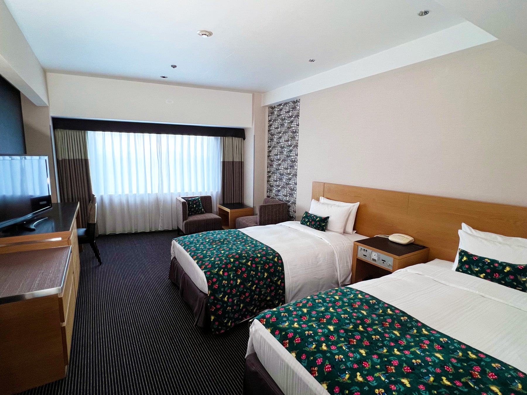 篠原梨菜アナ絶賛!「水曜朝5時のラーメンtime」にて
当店が紹介されました。