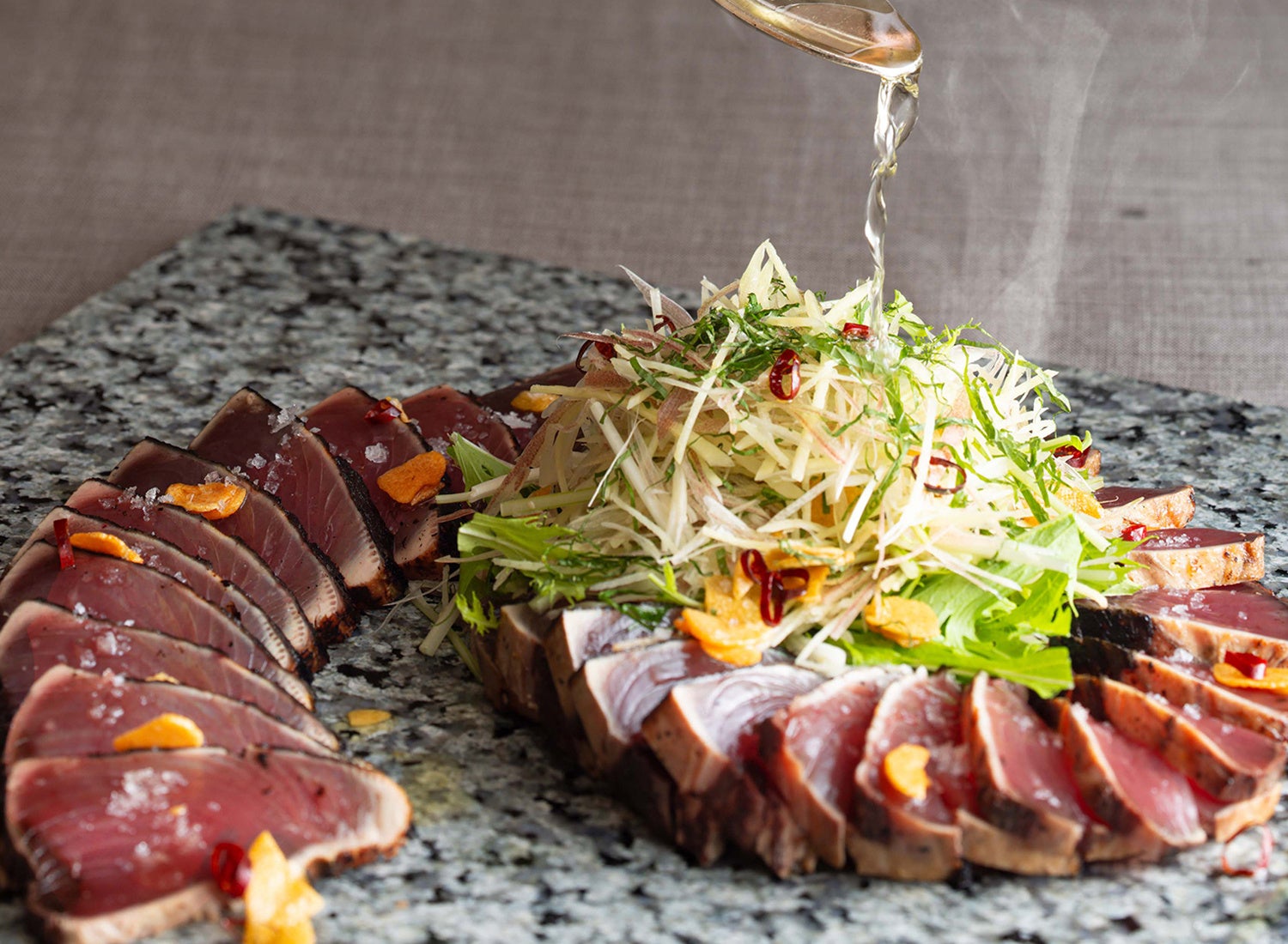 観光庁「観光再始動事業」に参画し、サガン鳥栖の試合を起点とした外国人観光客向けのツアー・イベント商品を販売