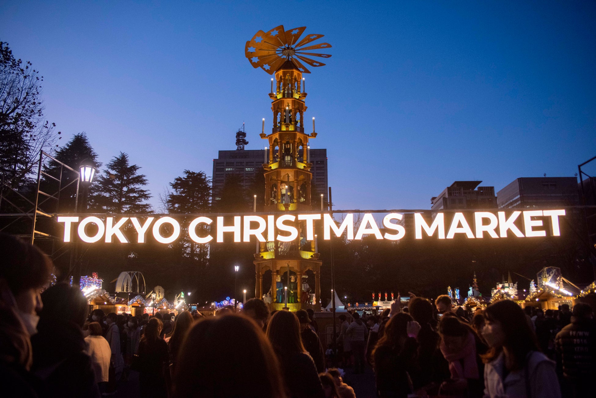 ダリアとガーデンマム祭　絶景花畑を楽しみつくすイベント開催