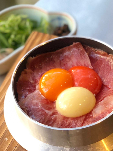 昭和レトロを感じられる錦市場でもつ煮で一杯　京もつ煮専門店～肉のひろ重　錦市場本店～