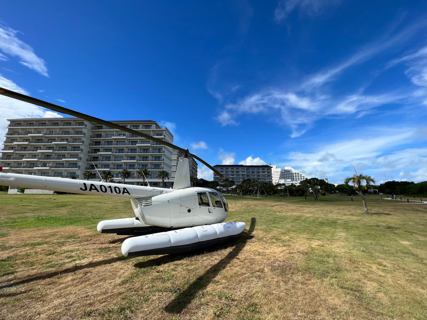 石垣・八重山諸島をヘリコプターでめぐる『サンゴヘリ』ANAインターコンチネンタル石垣リゾートの敷地内で離着陸が可能に