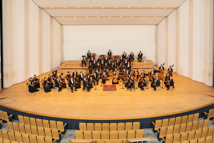 【ヒルトン東京お台場】大人気のサンタデリバリーをはじめクリスマスを彩る7つのプランが楽しめる「ODAIBA レインボークリスマス2023」