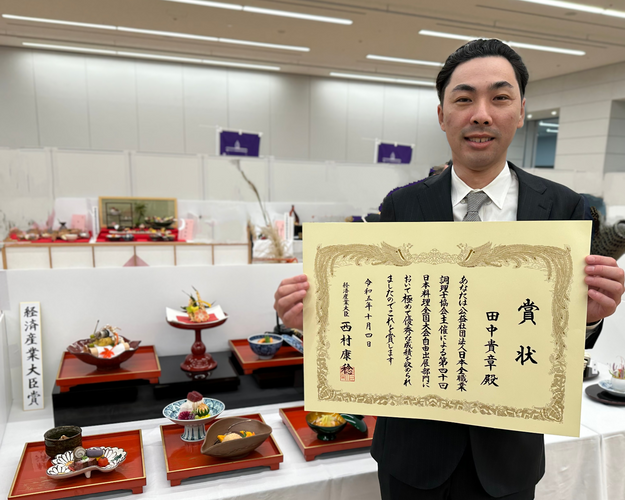 岡山市が歴史観光ARコンテンツ
「レキシふたたび謎物語」を制作。物語の主人公はあなた。
美麗キャラクターたちと歴史を解き明かそう！