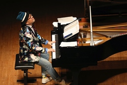 【開催中】一旗プロデュース「愛知学院大学学園祭 100周年記念講堂 プロジェクションマッピング 2023」を開催。愛学祭とのコラボレーションによる壮大なプロジェクションマッピング。公式写真を公開。