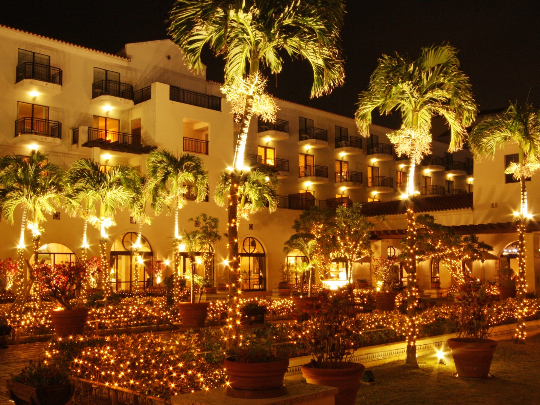 アウトドア関連の様々な情報を発信するサイト
「アウトドアコミュニティ」10月31日一般公開!