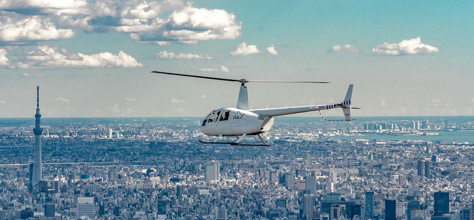 大人気恋愛バラエティに参加のシンディが交際を発表!お相手一般男性を公開、4月から共に世界一周の旅に挑戦