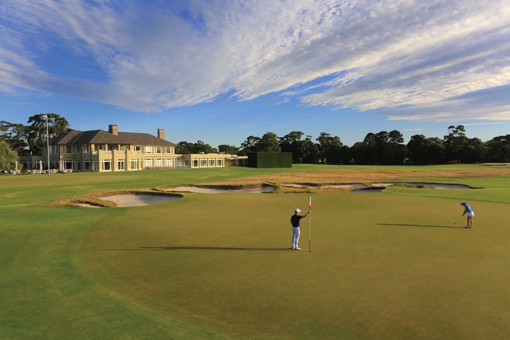 「名古屋プリンスホテル スカイタワー」世界最大級の消灯アクション「EARTH HOUR(アースアワー)」に参加 館内の減灯やサステナブルドリンクの提供を実施