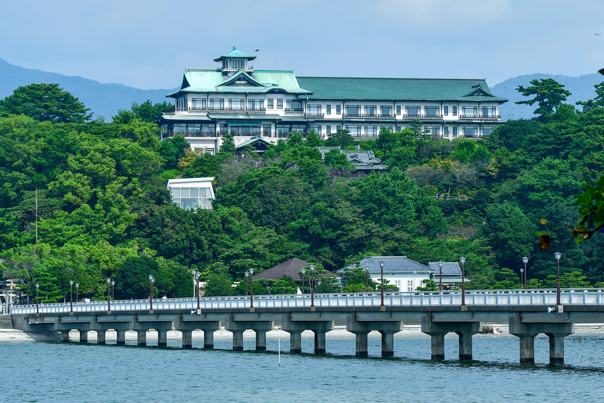 北海道を中心に全国で観光施設を経営する加森観光が「BtoBプラットフォーム 受発注」を採用