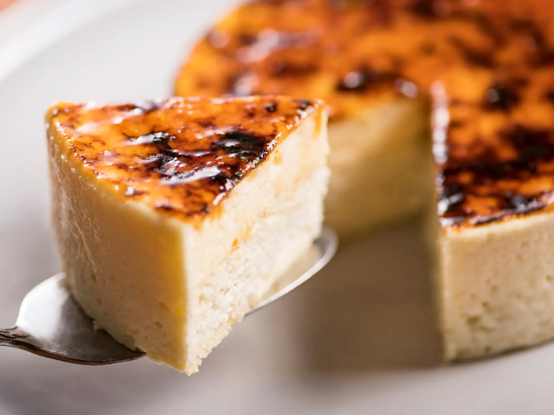 【リーガロイヤルホテル京都】<1日3室限定>こどもの日・母の日・父の日 親子で作るオリジナルデコレーションケーキ付宿泊プラン 販売