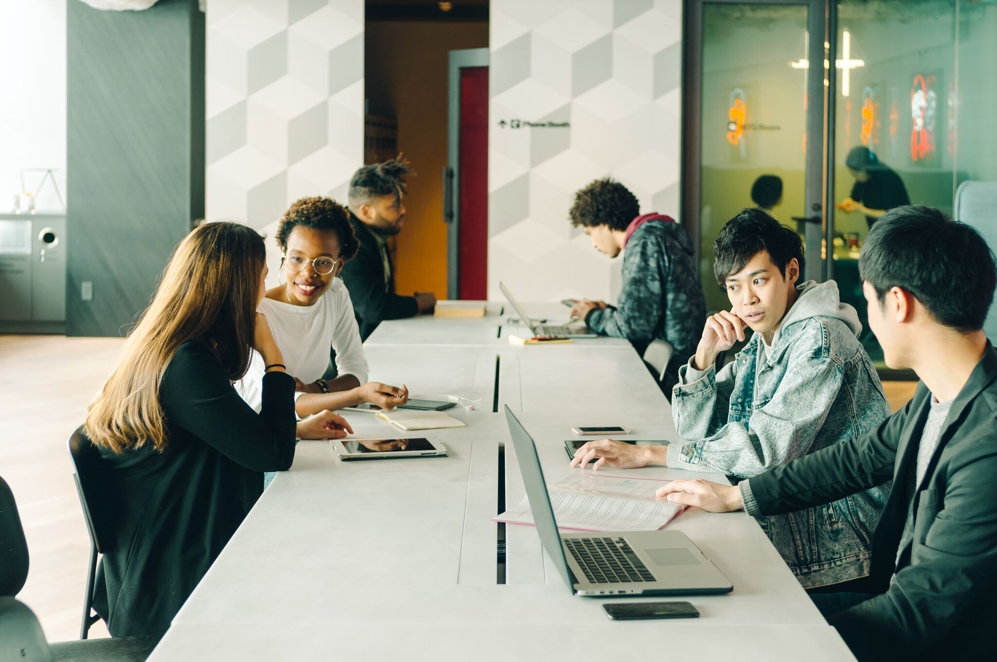 横浜中華街【HARE-TABI SAUNA＆INN】オープン１周年祭！感謝の７日間