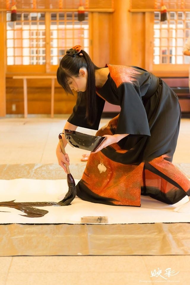 【星野リゾート　西表島ホテル】この時期しか見られない！水面に浮かぶ一夜限りの花を楽しむ「絶景サガリバナクルーズ」今年も開催｜期間：2024年6月19日～25日、7月4日～10日、19日～24日