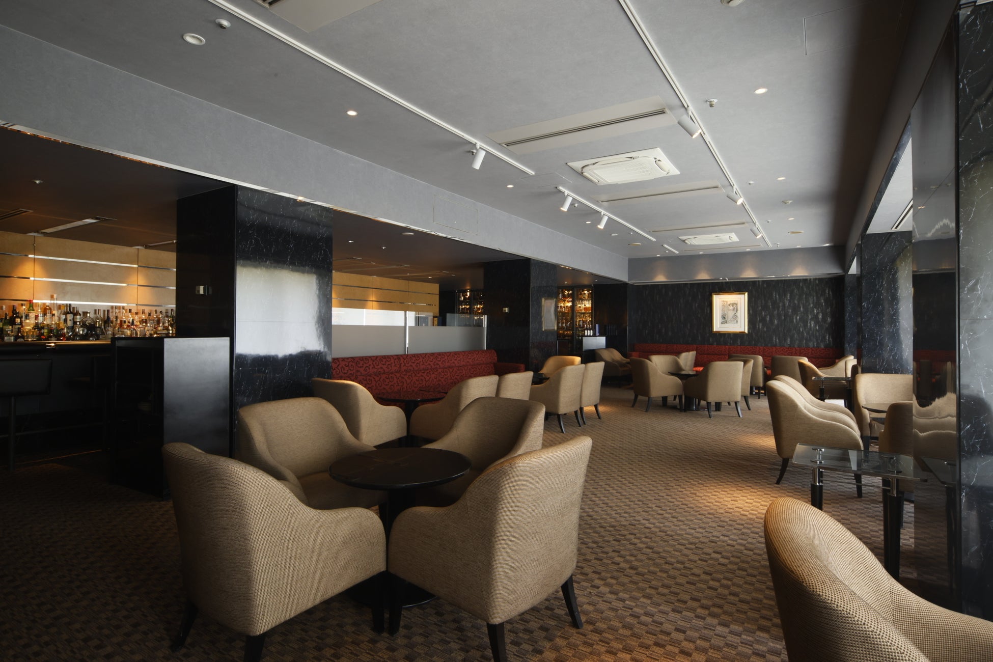 渋谷の地下空間に、東洋一美しいと称される宮古島のビーチが出現！「秒で沖縄に行けるバー by Orion」4月27日から～5月6日までGW期間中に開催！