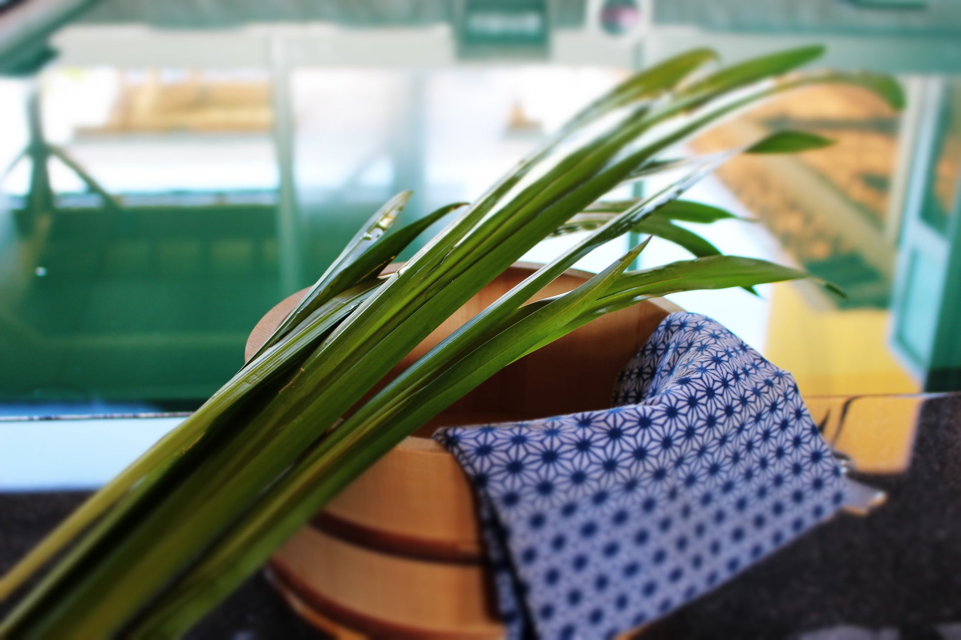 極楽湯、5月5日「こどもの日」に伝統文化の『菖蒲湯』実施！各店でお子様向けのイベントやプレゼント企画も同時に開催