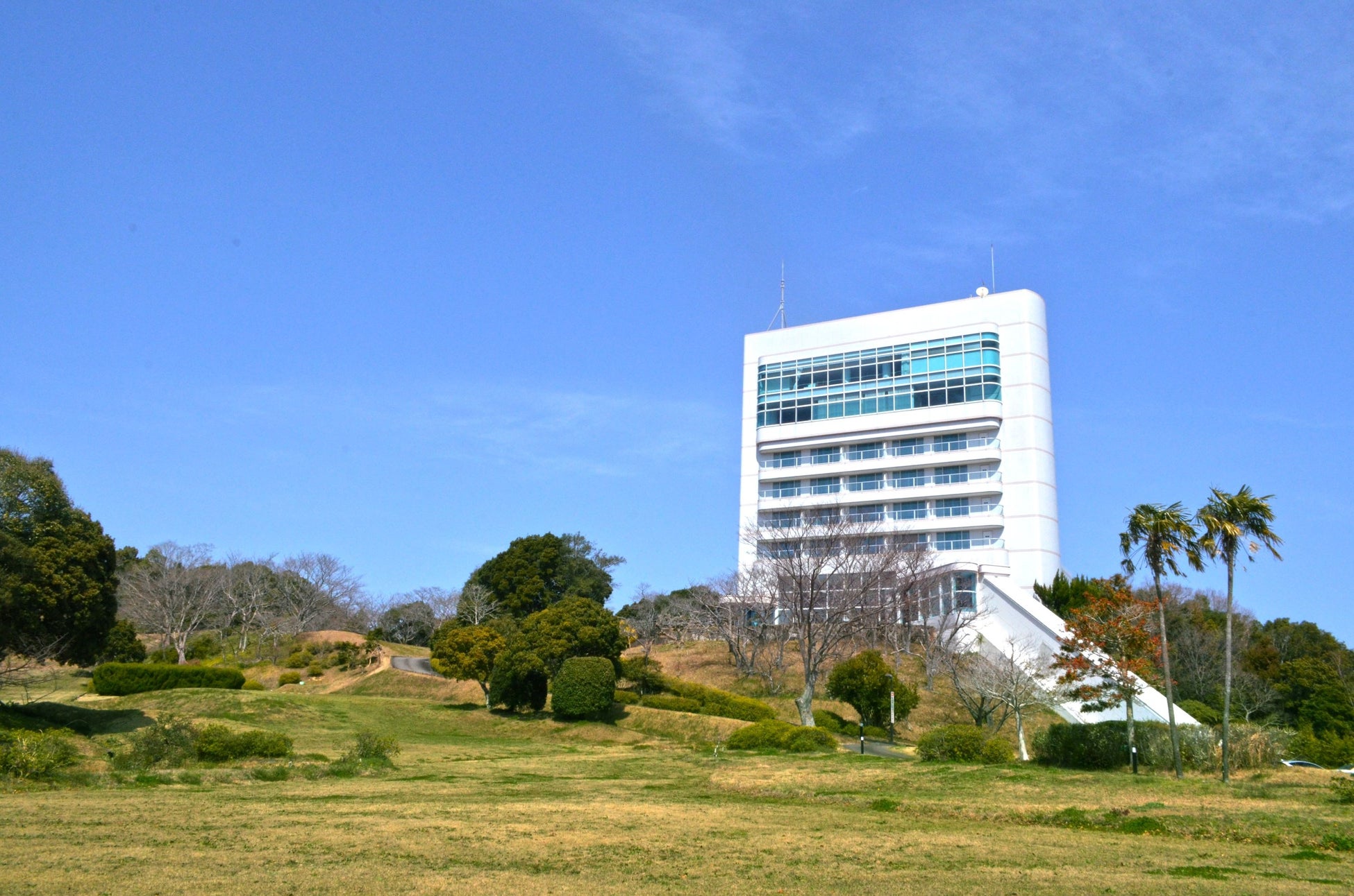 ～ 元町でも撮影された『帰ってきた あぶない刑事』とのコラボレーション抽選会＆グッズ販売会！５月24日（金）２５日（土）２６日（日） 開催！！～