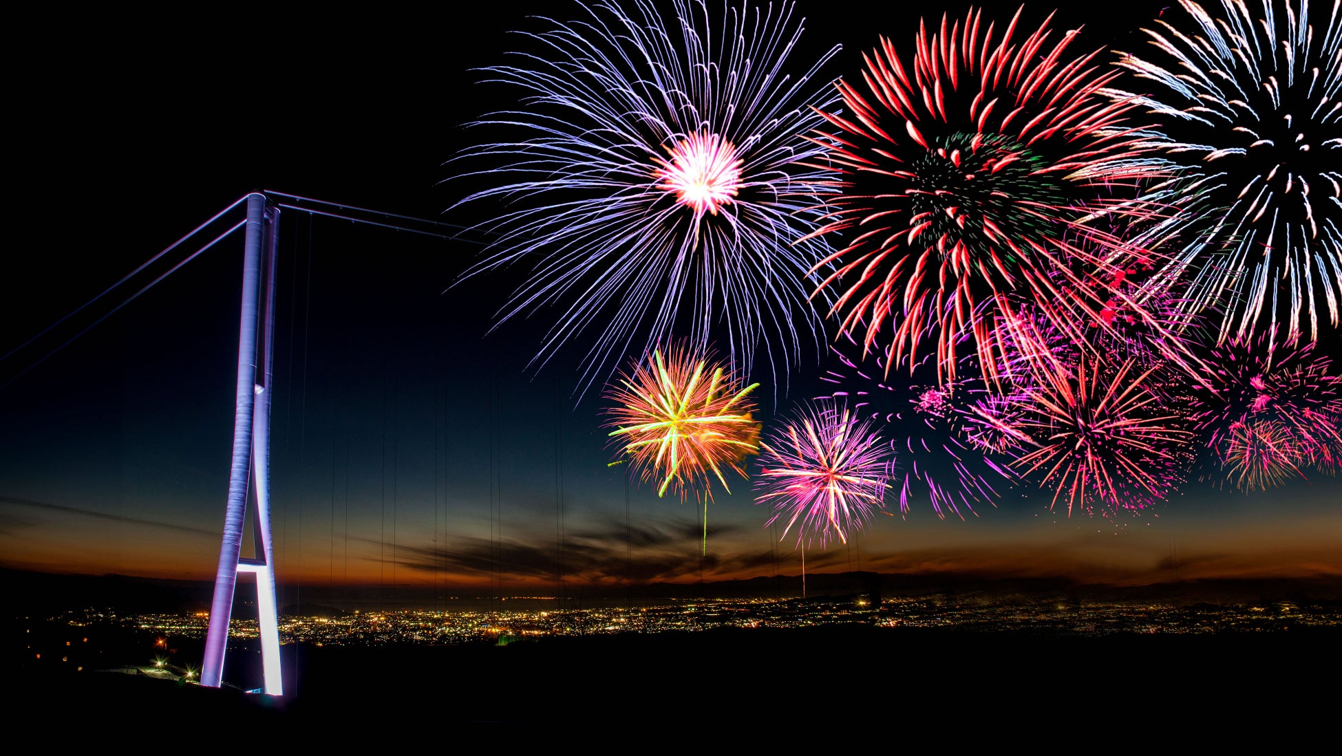 今年初開催のドローンショーと打ち上げ花火による煌めく夜空　三島スカイウォーク恒例イベント『ナイトスカイウォーク』を開催