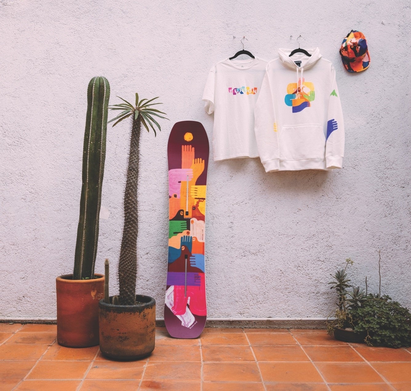 メキシコのアーティスト、エンリケ・ラリオスとのコラボレーション愛、つながり、コミュニティを称える限定コレクションアーティストシリーズ　5月21日（火）より販売