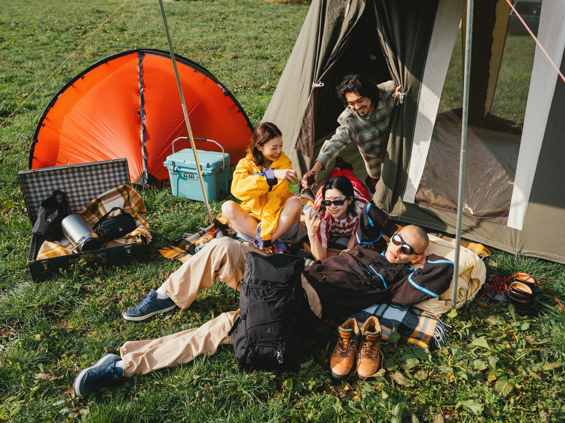 新スタイルの飲み放題で自由に楽しむビアガーデン 大手4社のビールも!