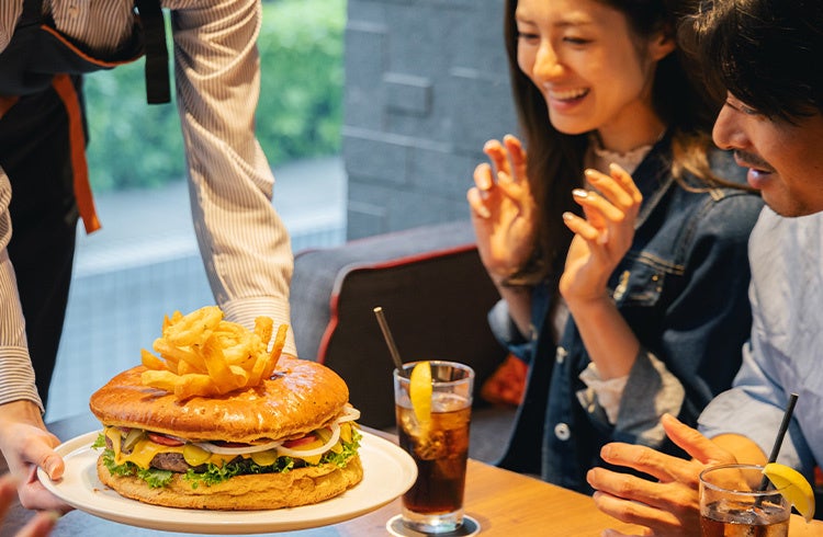 【父の日限定/地ビール】感謝メッセージ入り特別ラベル!愛媛・道後温泉の老舗酒蔵がつくる『道後ビール&おつまみ』を食べてみた【旅する久世福e商店】