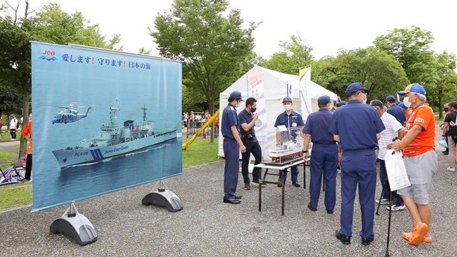 【ホテルオークラJRハウステンボス】地域を元気に！佐賀県伊万里市の「伊万里鍋島焼風鈴」を6/15より館内に展示