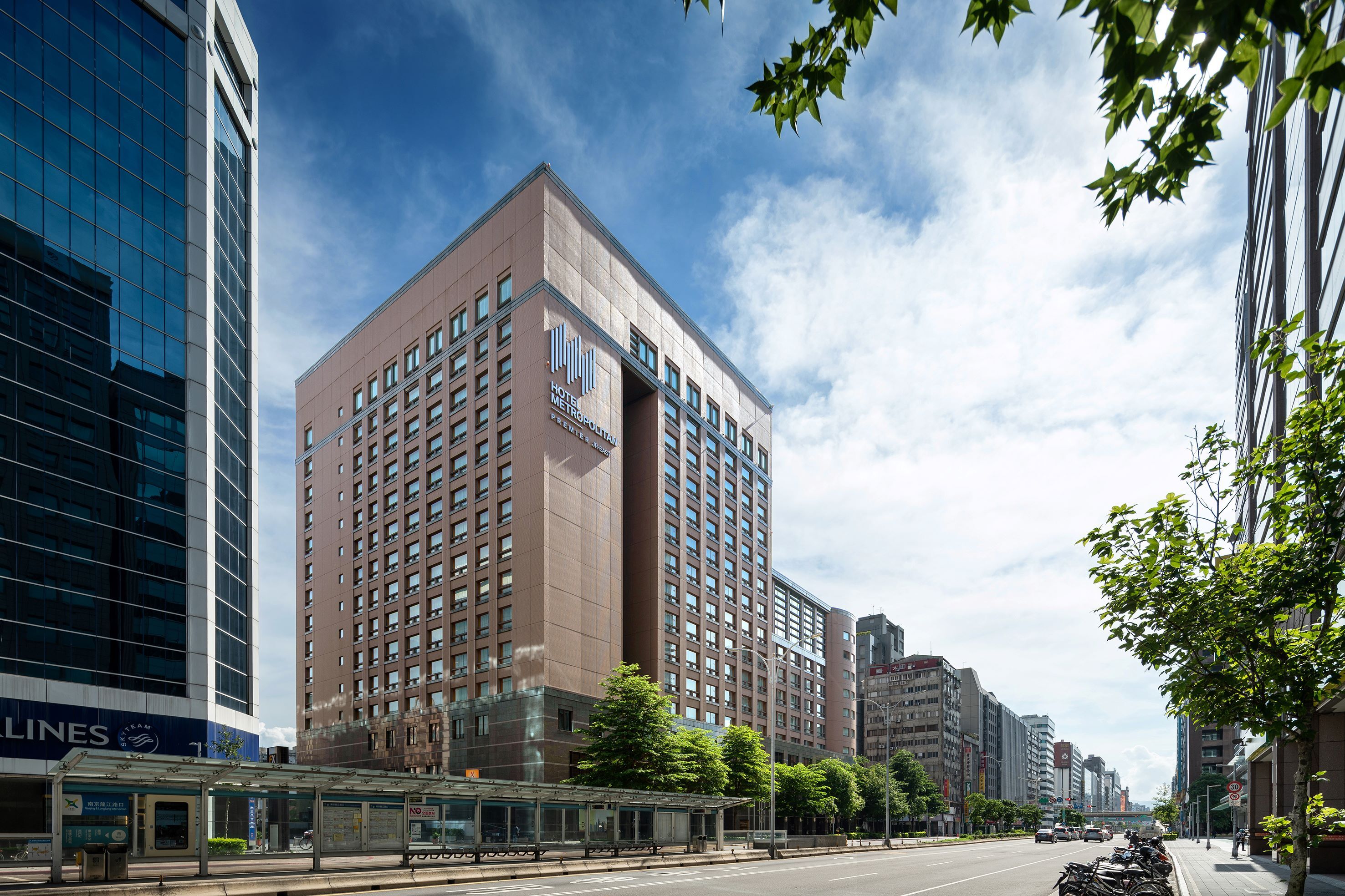 「ホテルメトロポリタン プレミア 台北」
“開業三周年記念宿泊プラン”を販売開始
