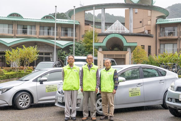 先進的取り組み！登録番号「埼玉県交第１号」　飯能市吾野、東吾野地区の「ラクタク」　地域のための移動手段から、観光、エコツアー、更には外国人観光客もターゲットにライドシェアを実施