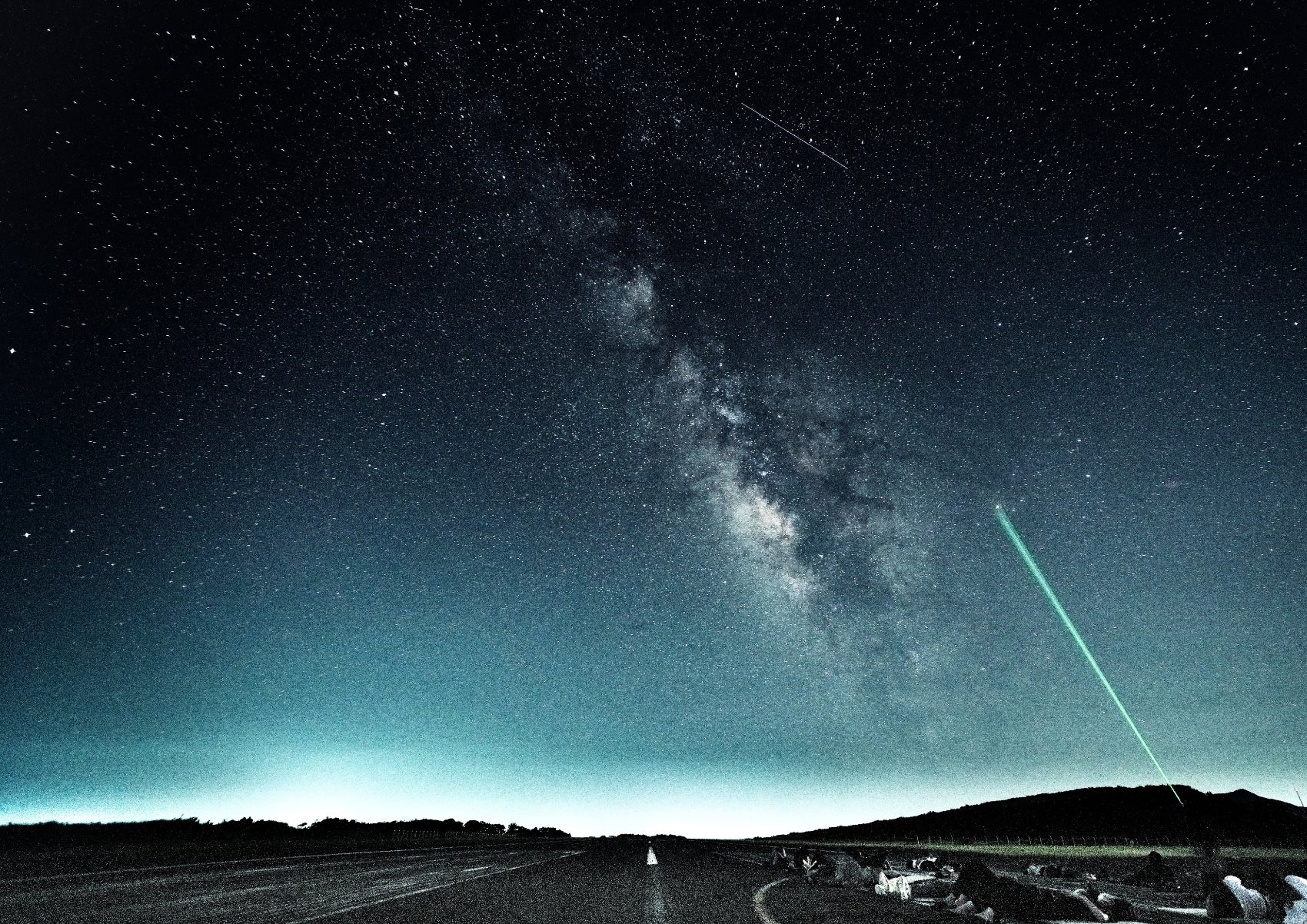 長崎県・新上五島町／滑走路に寝ころび見上げる満天の星空【上五島空港星空ナイトツアー】開催！