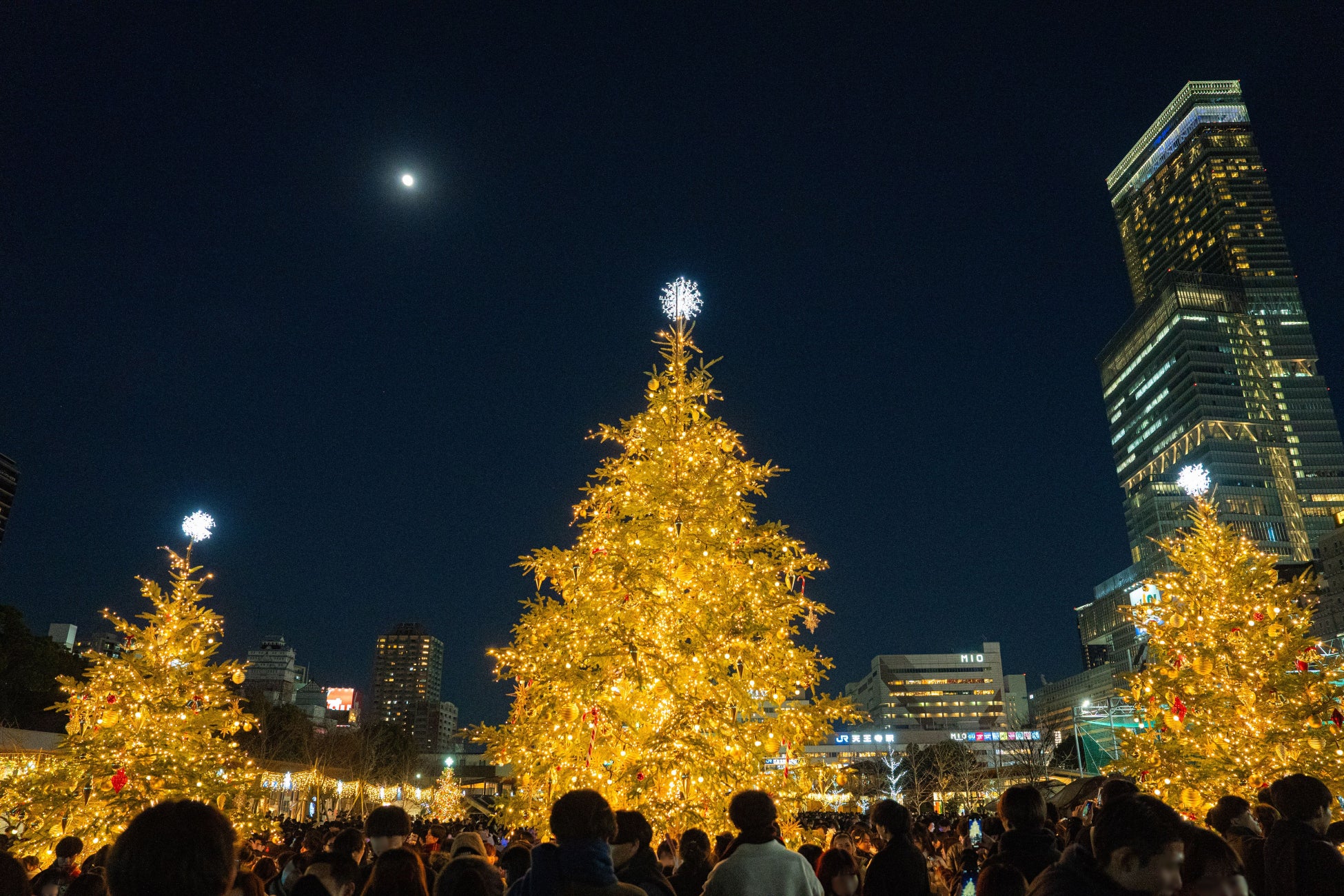 ドイツの冬の風物詩『クリスマスマーケットin大阪』が 今年も11/29から”てんしば”で開催!!