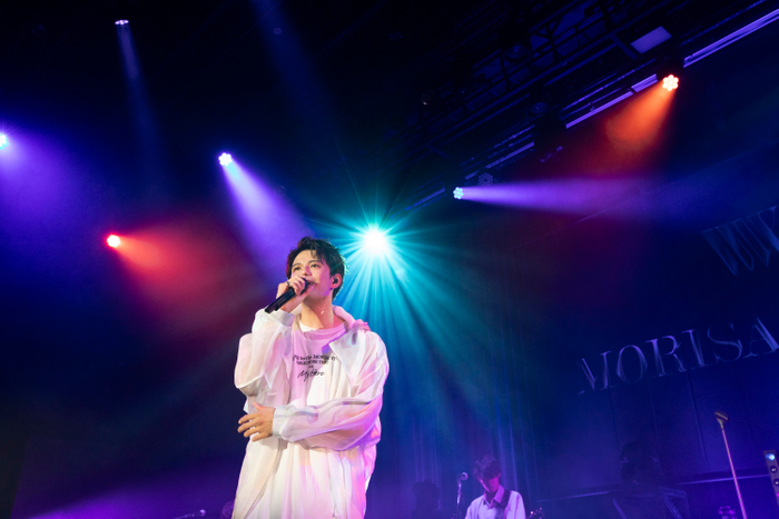 まもなく大阪公演開催！ 森崎ウィン、変わらぬ魅力と進化を見せる　 『MORISAKI WIN LIVE TOUR ～MODULATION～』 東京公演レポート到着！！！