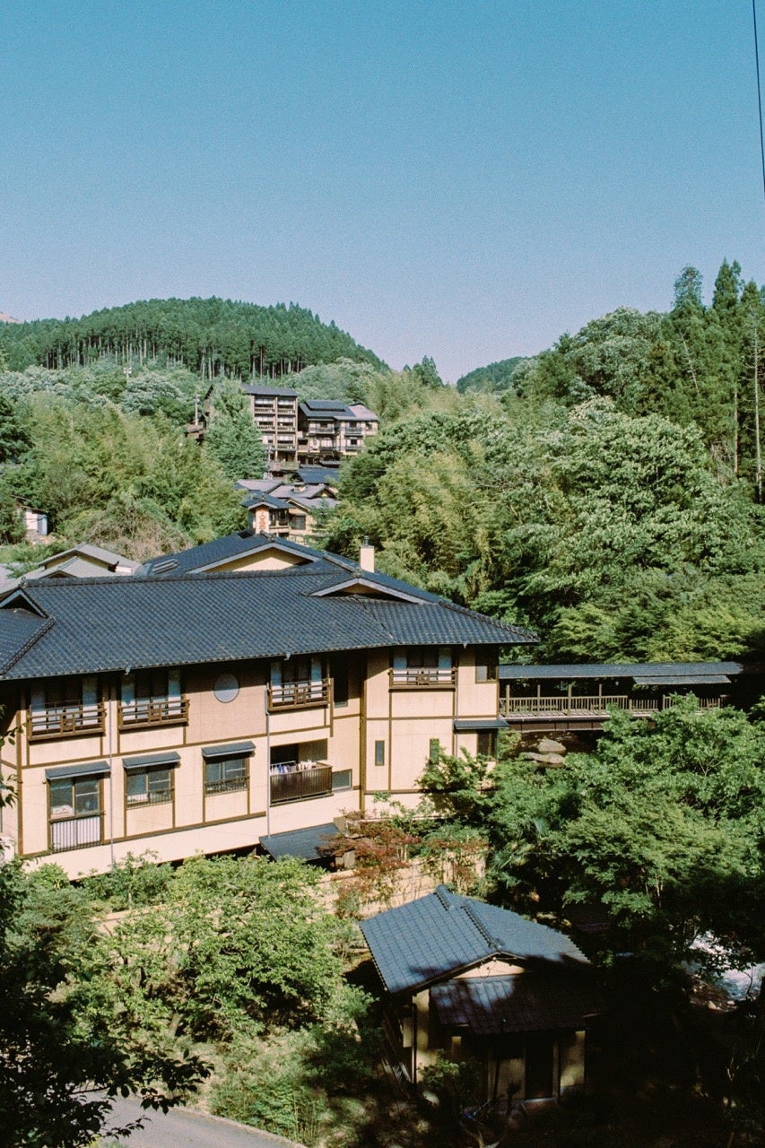 【NIPPONIA HOTEL 函館 港町】旬を迎える北海道産「オオズワイガニ」を味わい尽くす特別ディナープラン、宿泊2食付プランを9〜10月の期間限定で販売