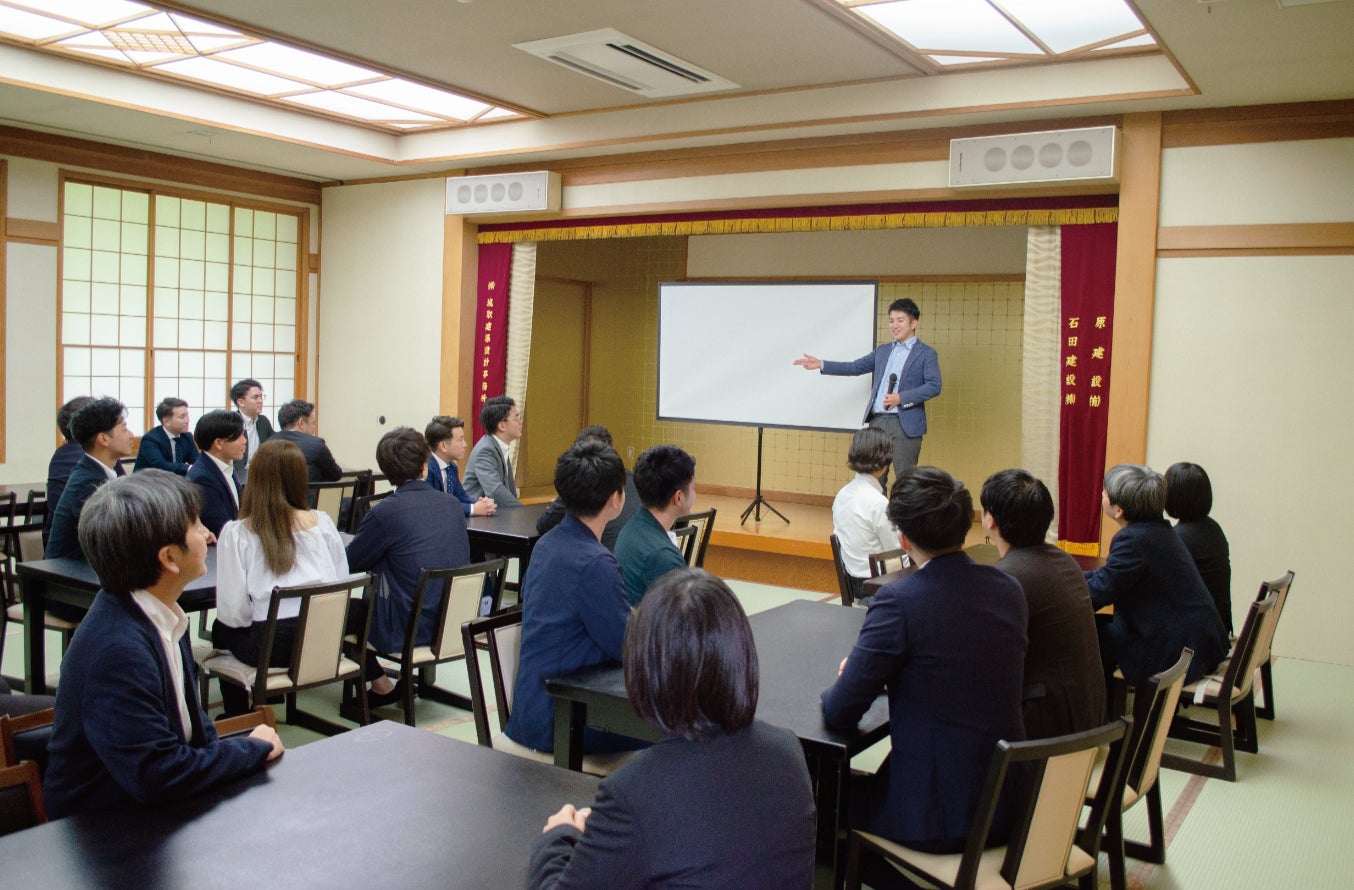 富士急行線1000系車両　定期運用終了について～1994年から活躍し、富士の麓を駆け抜けた1001号編成は、2024年12月15日をもって運転を終了します～