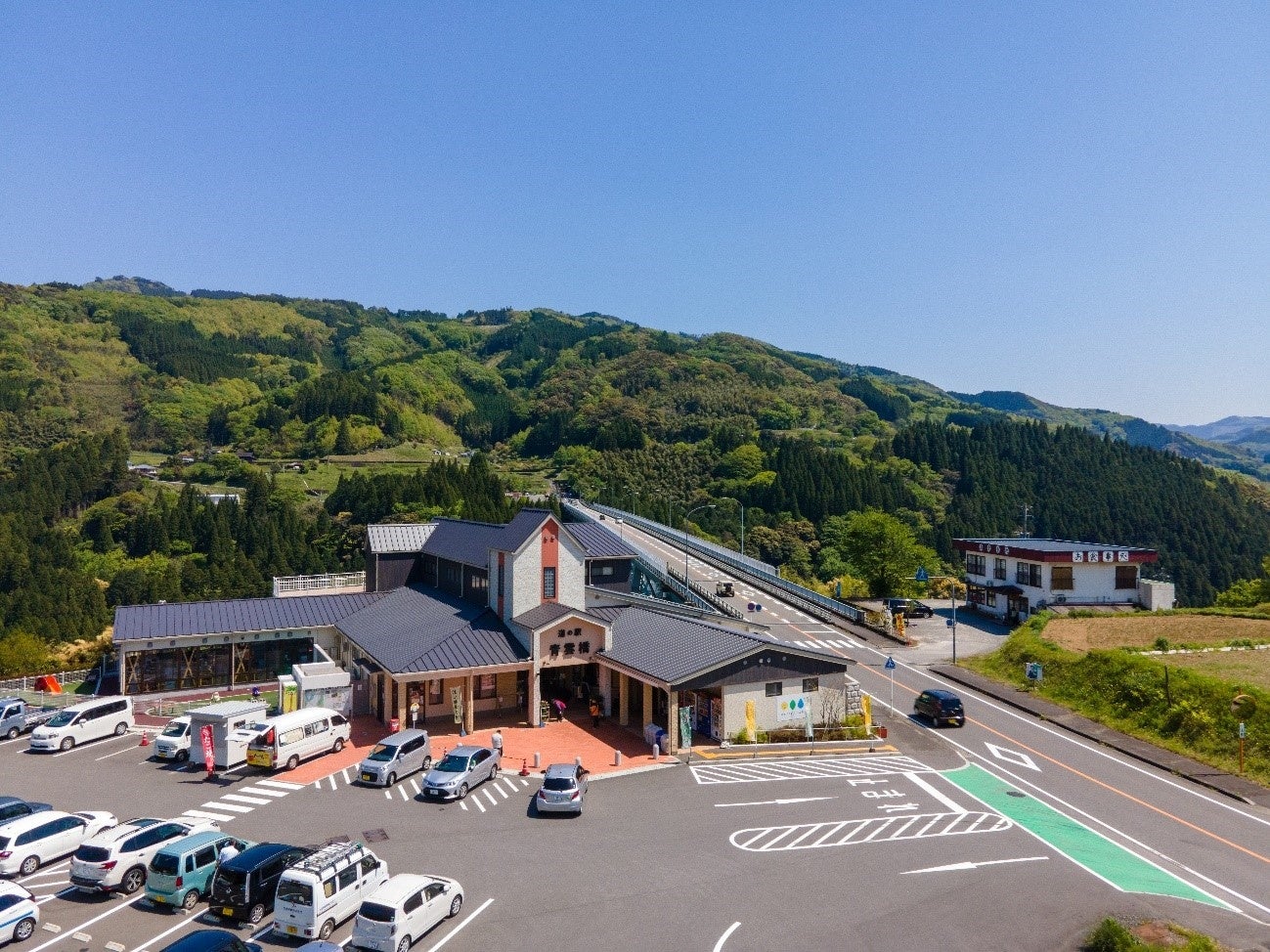 【東京ステーションホテル】能登半島地震 復興支援「輪島ふぐ」ほか能登の食材を取り入れた料理を直営の全レストラン・バーにて提供