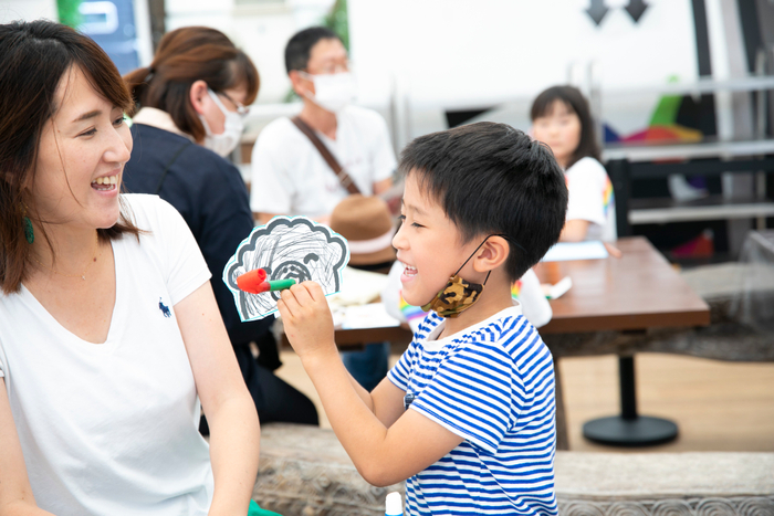 【産学連携】麗澤中学・高等学校SDGs研究会×柏髙島屋 サステナブルな地域社会のために企業とコラボ商品を実現 10月13日・14日・23日〜29日「TSUNAGU ACTION」コラボ商品販売イベント