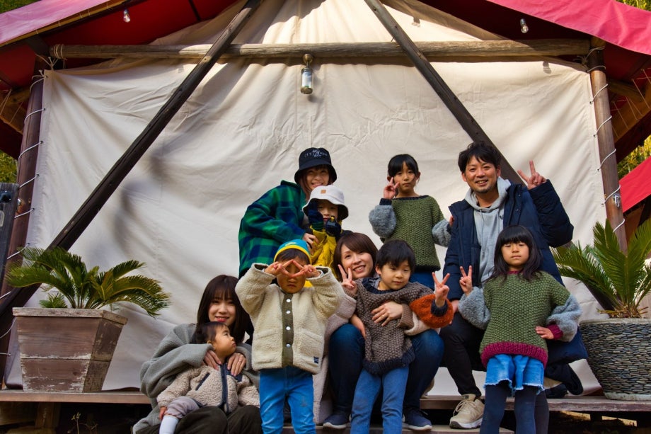 小学生以下の宿泊代金が半額！家族で冬ならではのグランピング体験を。12月〜３月限定「ファミリー応援お子様半額プラン」の販売がスタート【愛知・岡崎市】