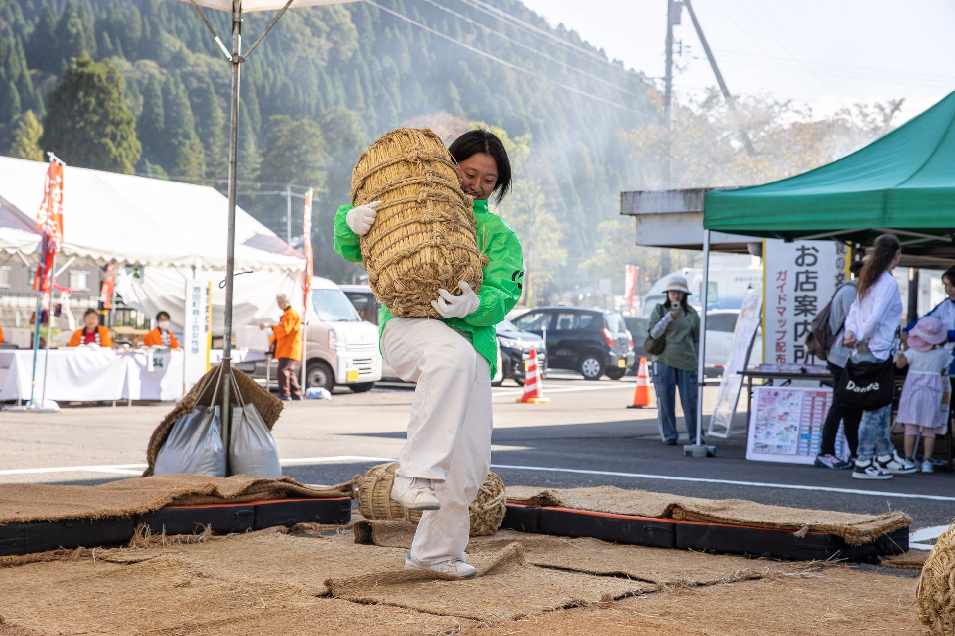 多くの来場者が農村風景や人との出会いを楽しみながら、里山の食文化を体験！今年で17回目、56店舗が出店「いけだ食の文化祭 2024」