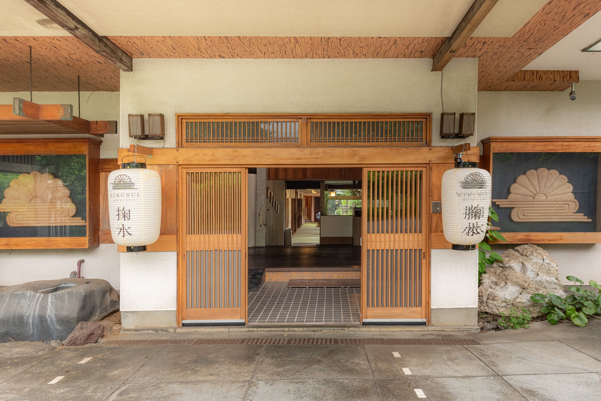 泊まれる世界遺産！富士山本宮浅間大社内にこだわりの宿「掬水（きくすい）」が新規開業しました【富士宮】